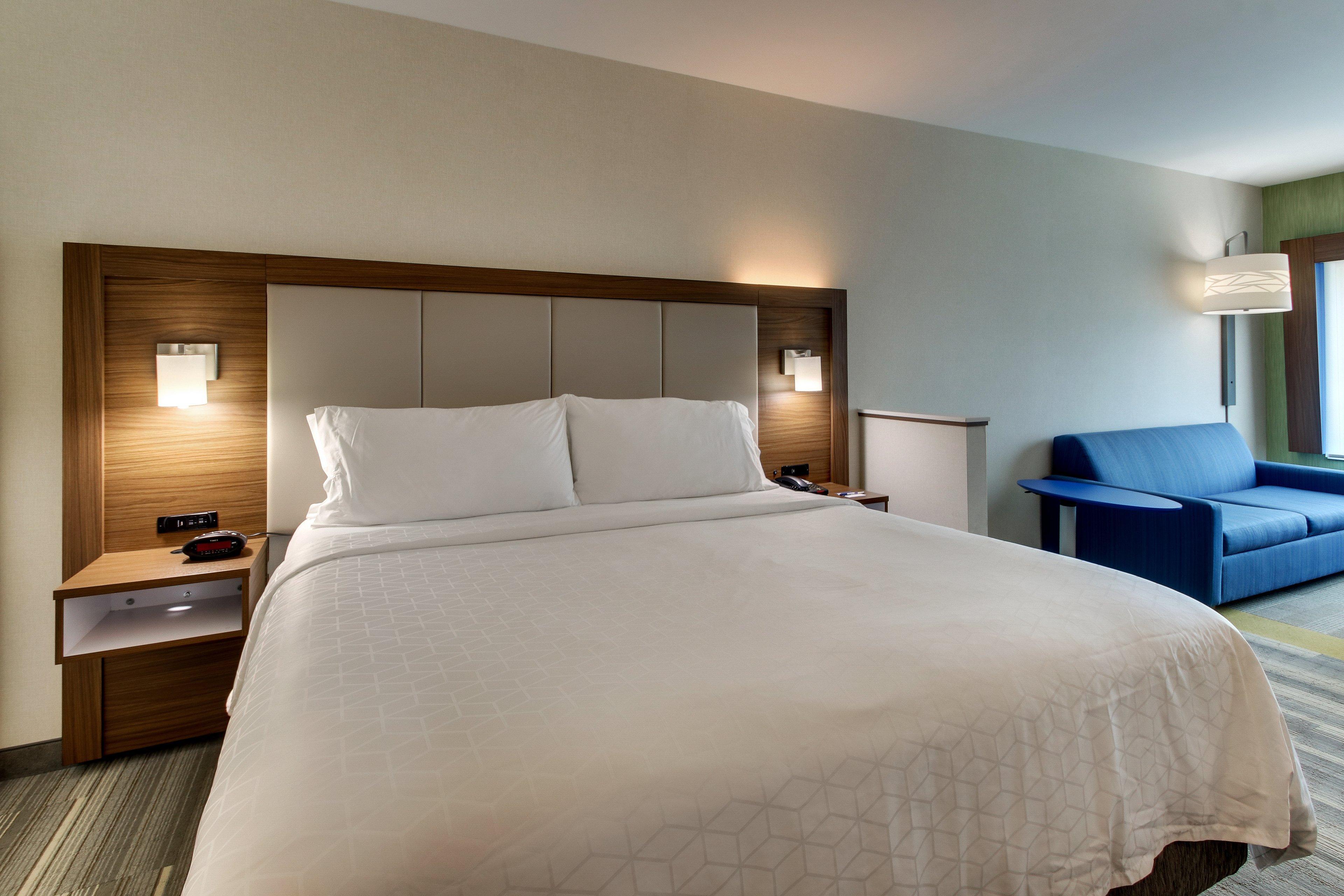 Holiday Inn Express & Suites Ithaca By Ihg Exterior photo
