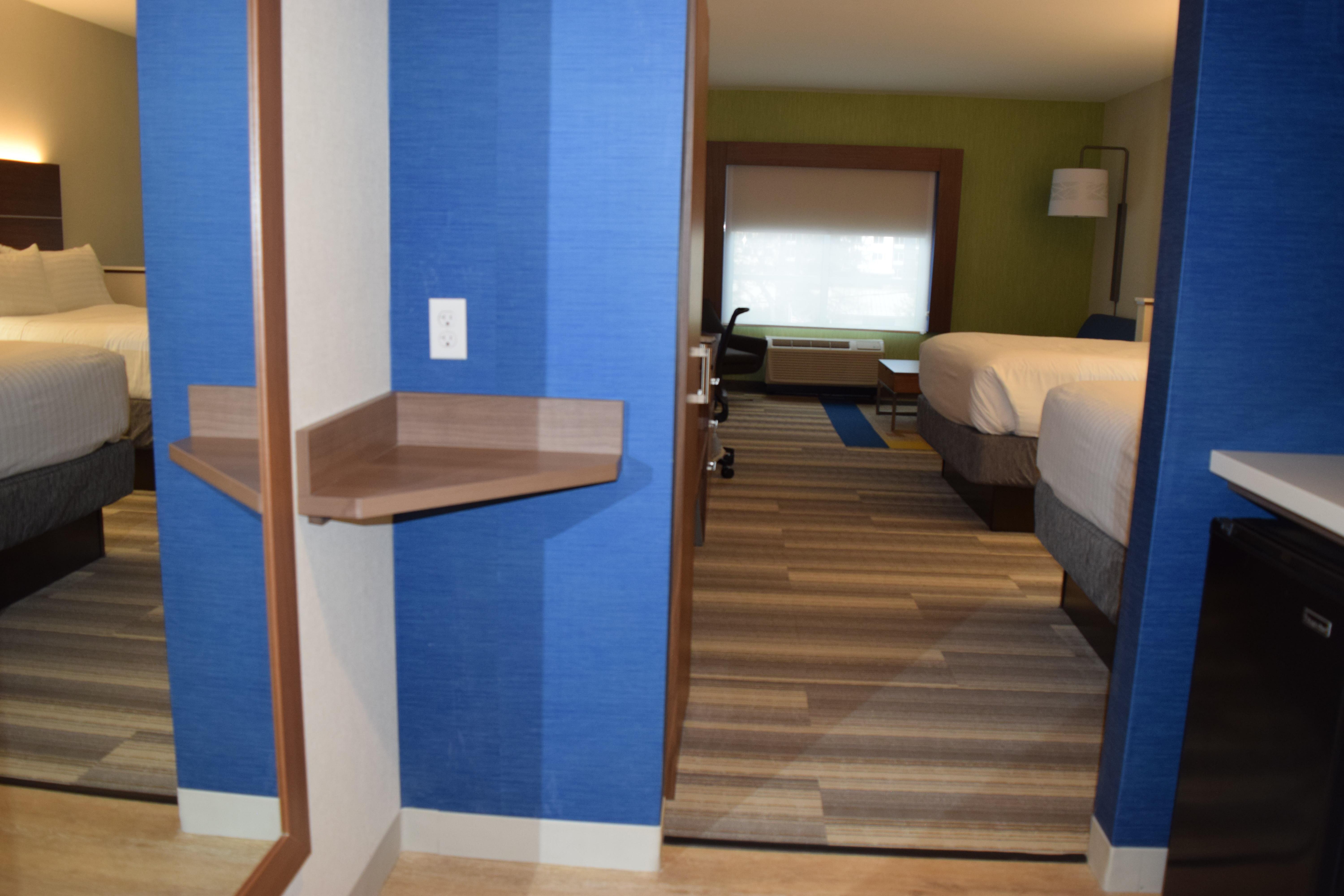 Holiday Inn Express & Suites Ithaca By Ihg Exterior photo