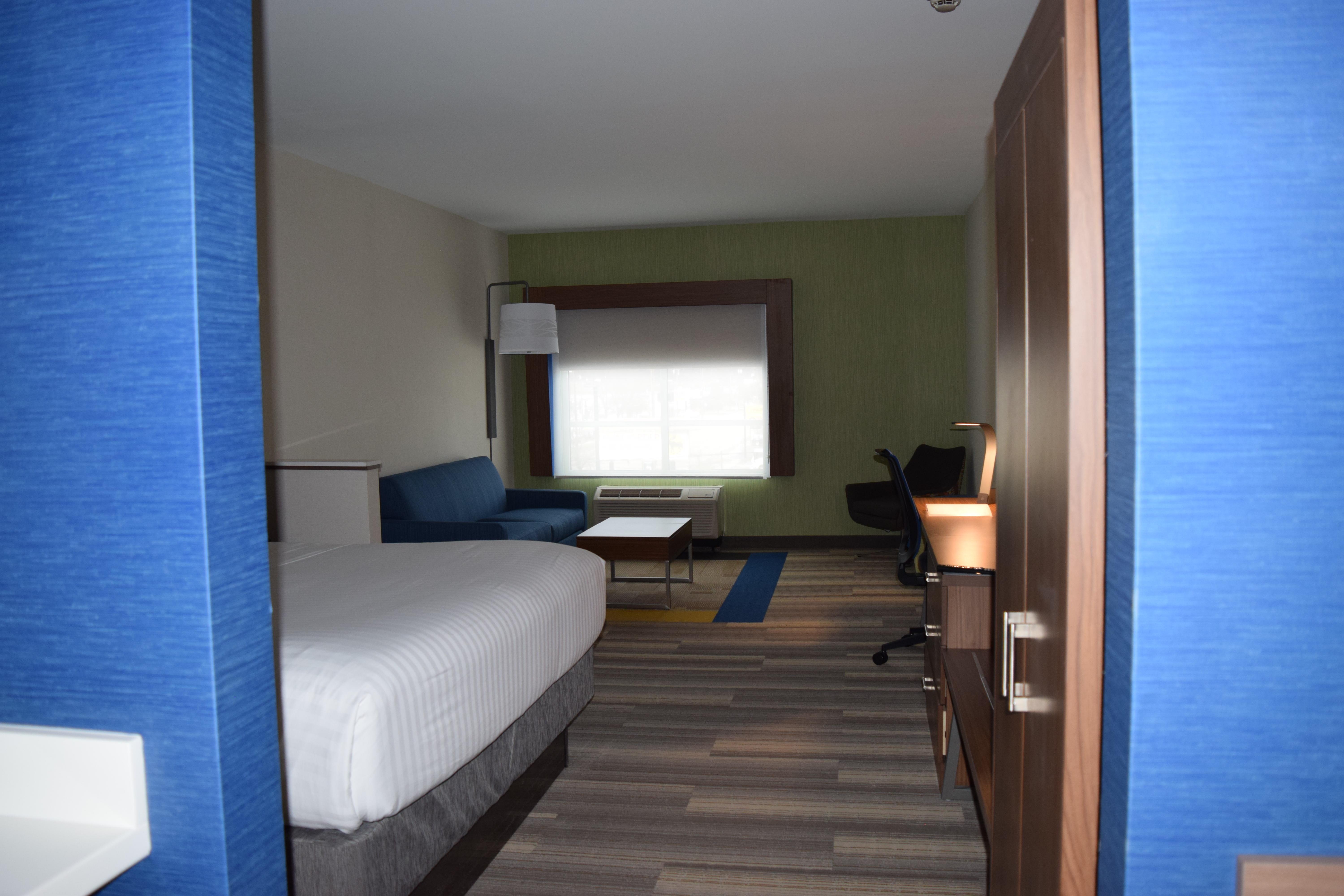 Holiday Inn Express & Suites Ithaca By Ihg Exterior photo