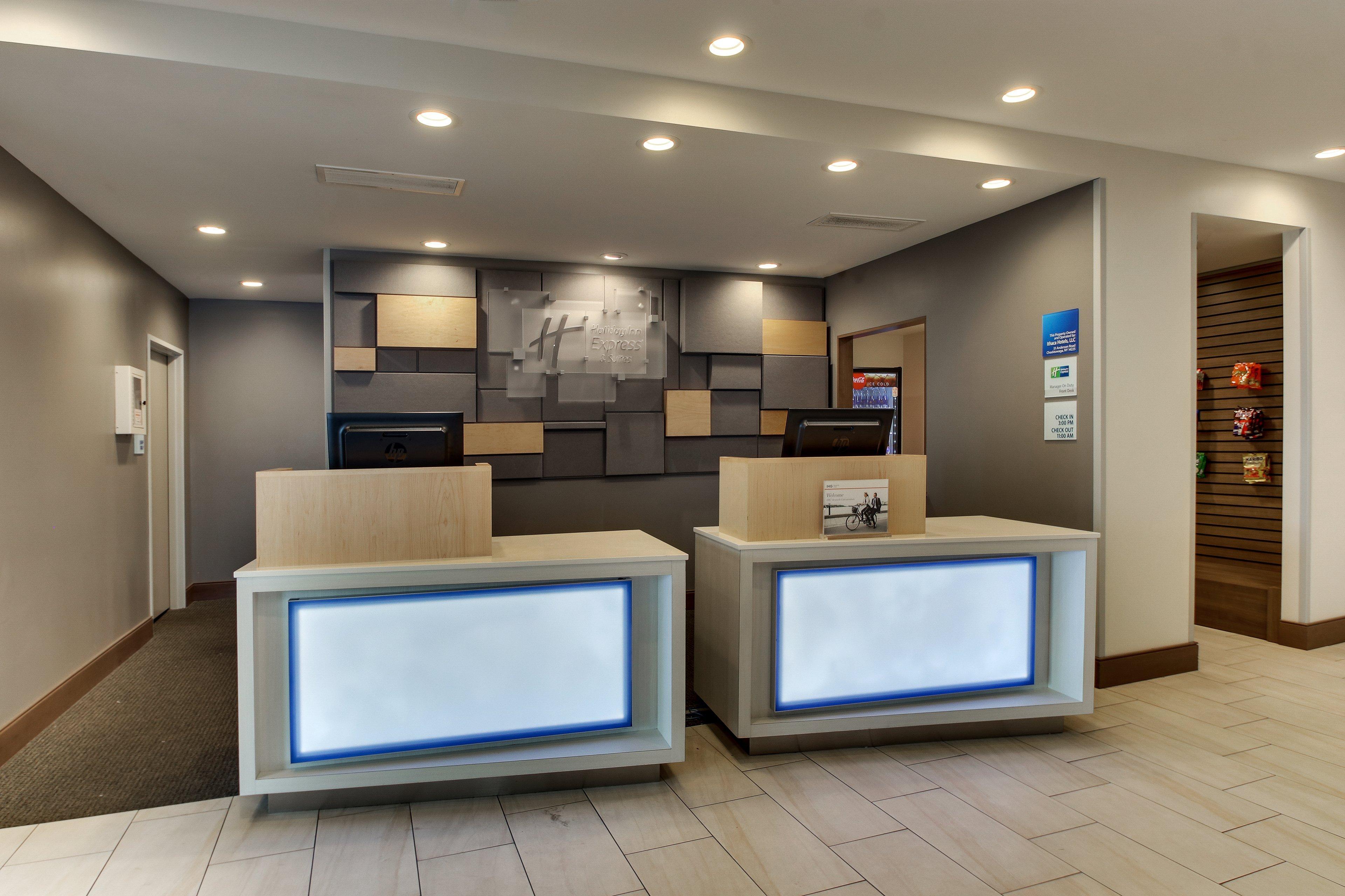 Holiday Inn Express & Suites Ithaca By Ihg Exterior photo