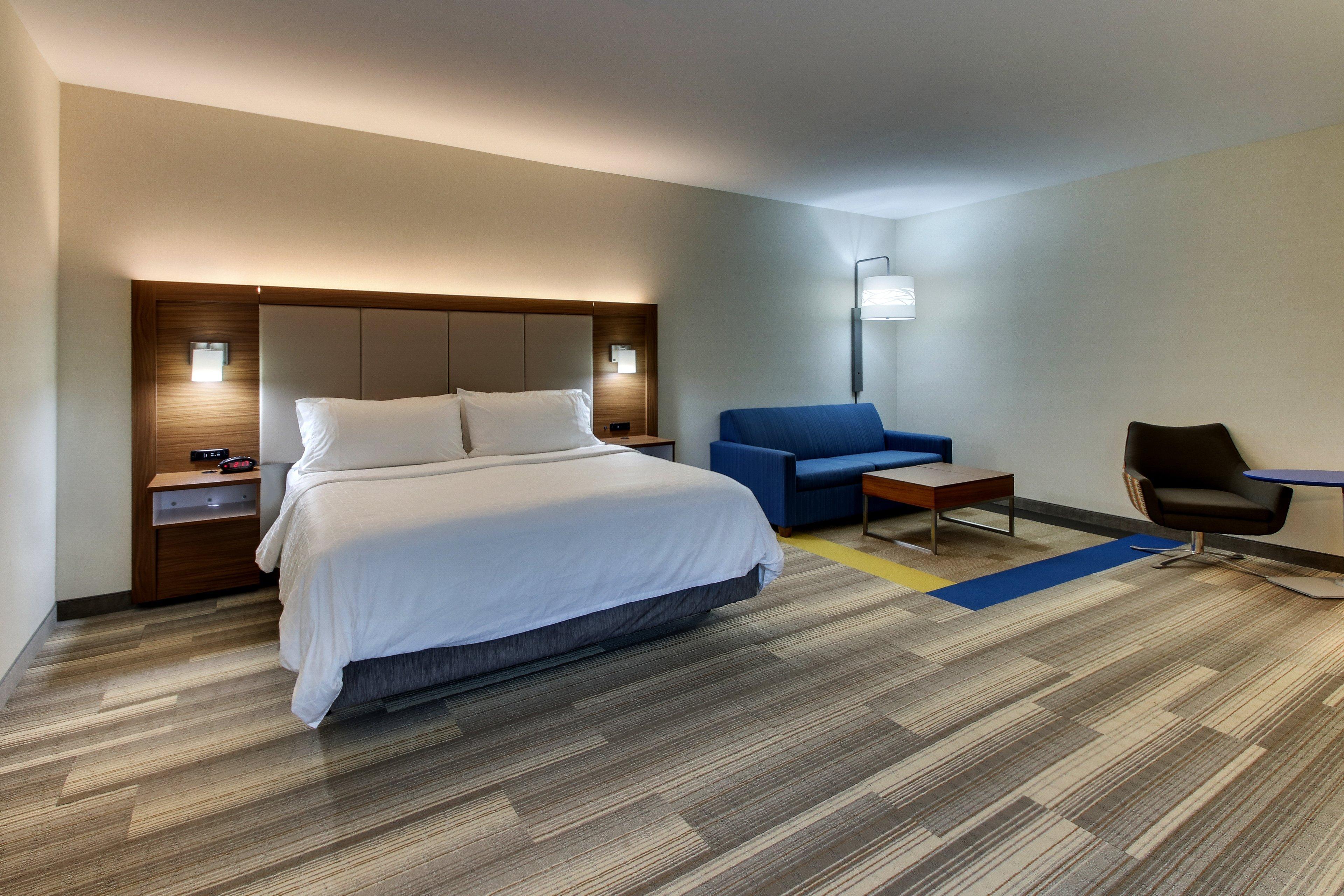 Holiday Inn Express & Suites Ithaca By Ihg Exterior photo
