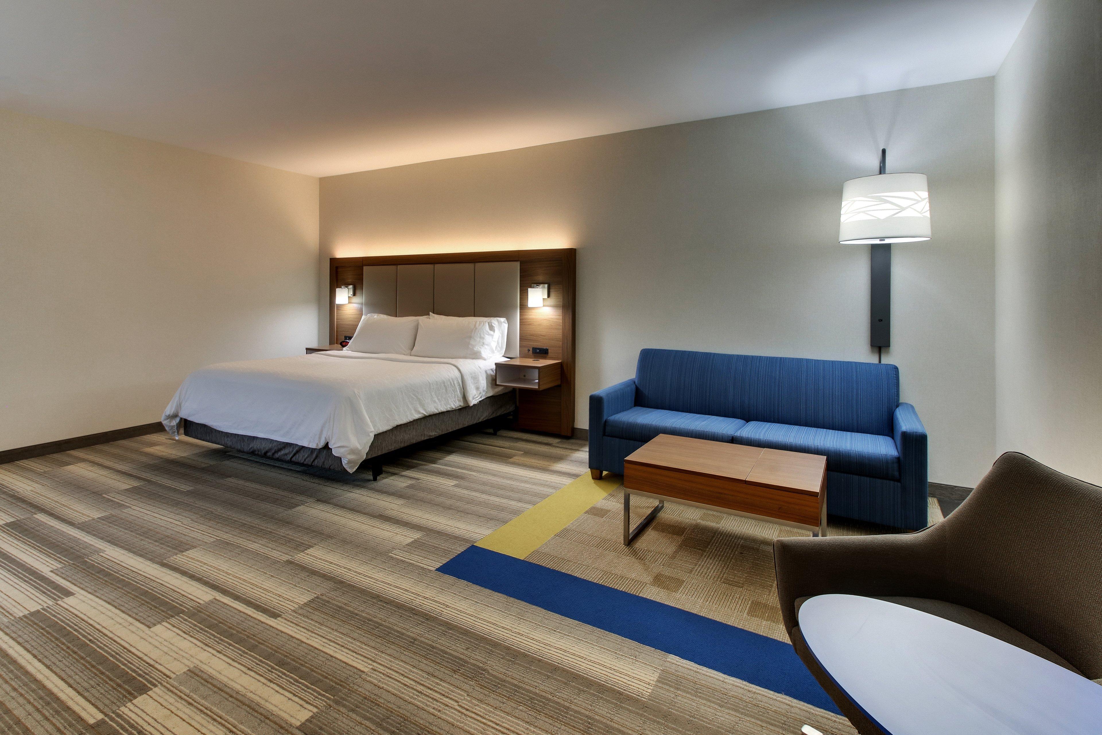 Holiday Inn Express & Suites Ithaca By Ihg Exterior photo