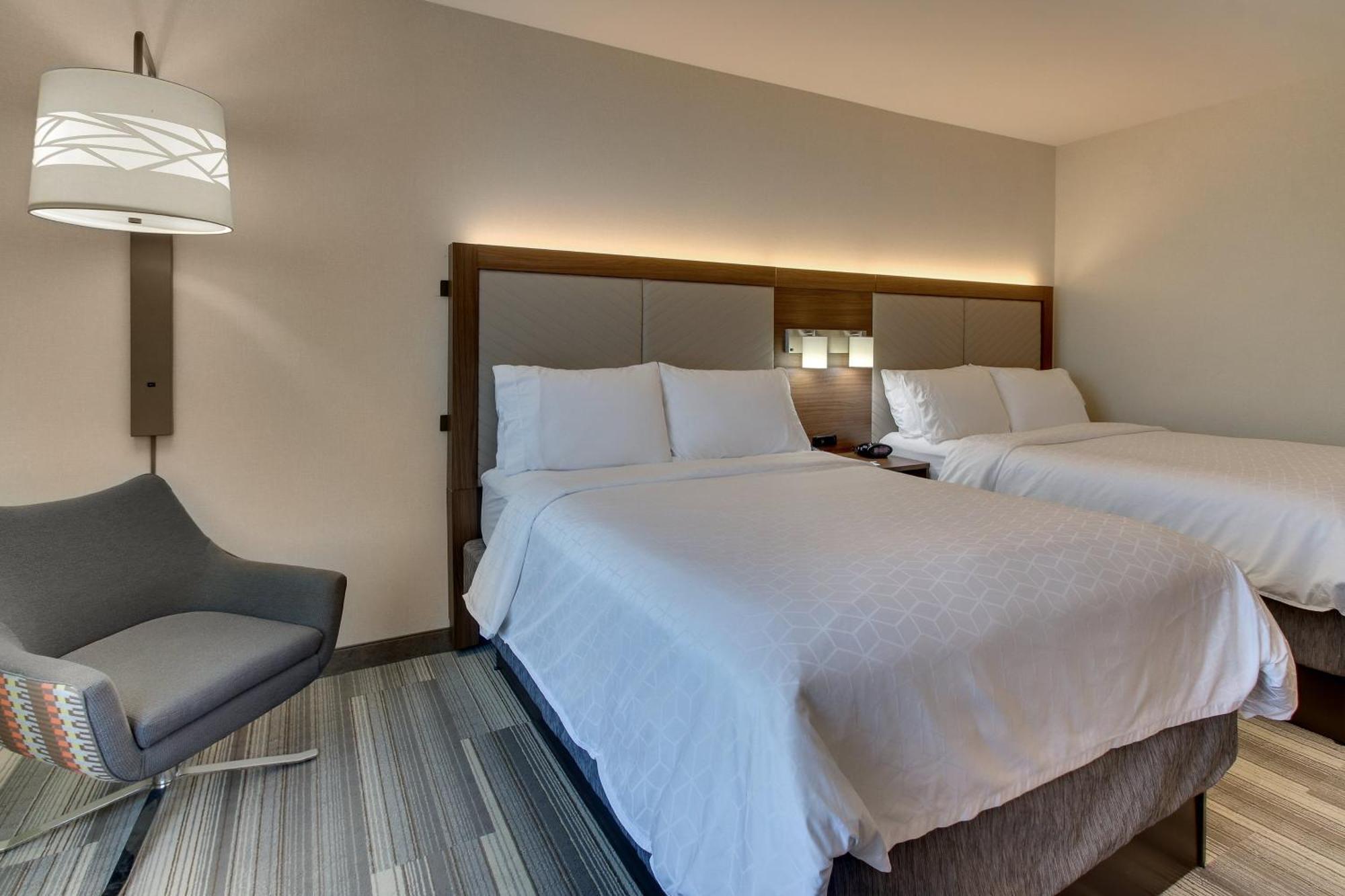 Holiday Inn Express & Suites Ithaca By Ihg Exterior photo